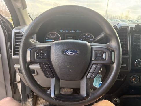 Used 2019 Ford F350 XLT image 41