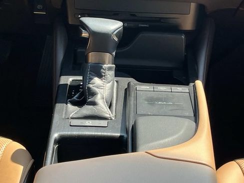 Used 2019 Lexus ES 350 w/ Accessory Package 2 FWD image 17
