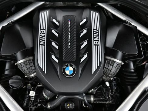 Used 2023 BMW X6 M50i w/ Climate Comfort Package AWD/4WD image 29