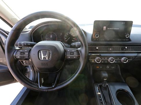 Used 2023 Honda Civic EX image 12