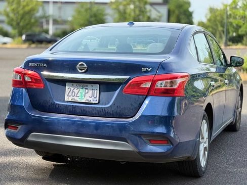 Used 2019 Nissan Sentra SV FWD image 5