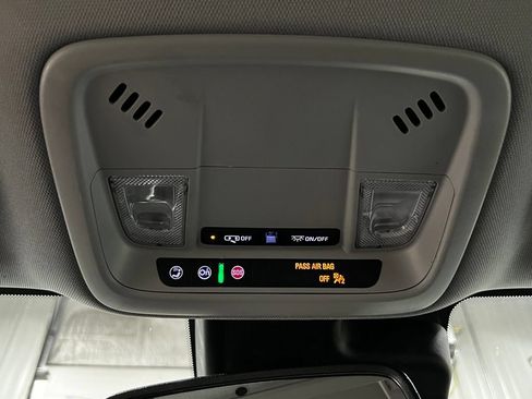 Used 2024 Chevrolet Malibu LT FWD image 23