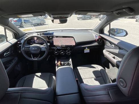 New 2025 Chevrolet Blazer EV RS image 57