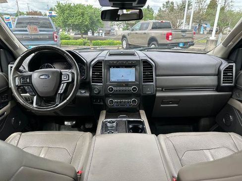 Certified 2018 Ford Expedition Limited w/ Equipment Group 302A AWD/4WD image 17
