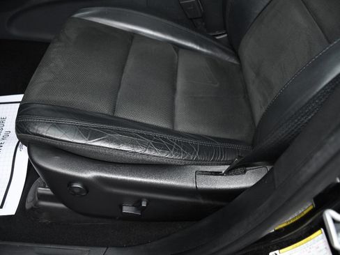 Used 2019 Jeep Grand Cherokee Altitude image 13