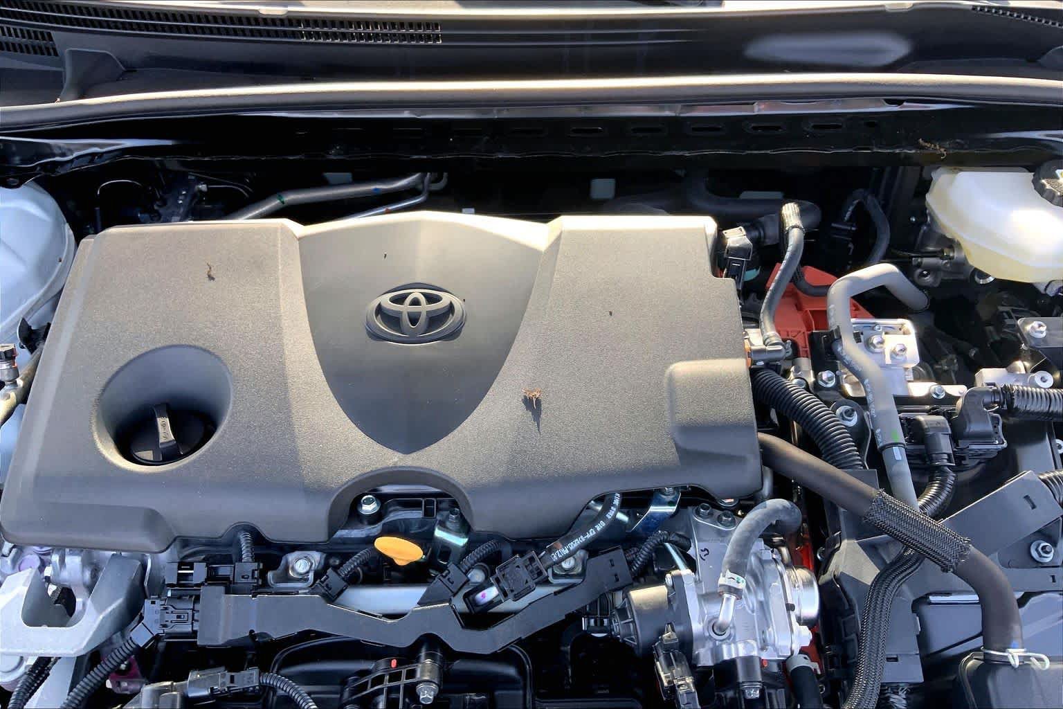 Used 2025 Toyota Camry LE FWD image 32