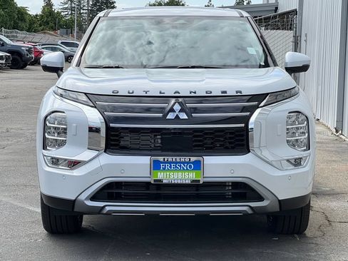 New 2026 Mitsubishi Outlander SE AWD/4WD image 10