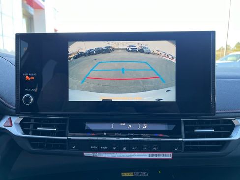 New 2026 Toyota Sienna XSE image 17