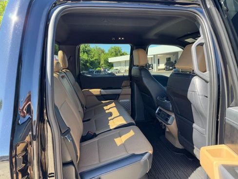 Used 2021 Ford F150 Lariat w/ Equipment Group 502A High AWD/4WD image 12