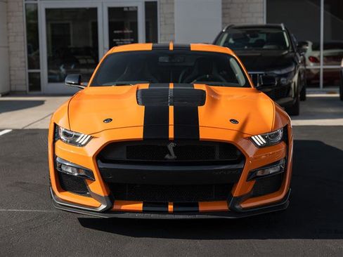 Used 2020 Ford Mustang Shelby GT500 w/ Technology Package image 4