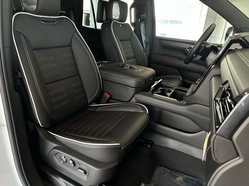 New 2026 GMC Yukon AT4 Ultimate image 18