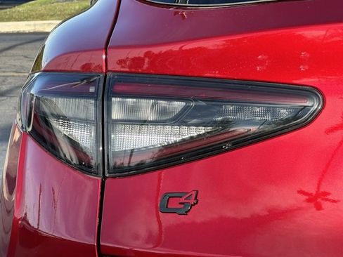 New 2024 Alfa Romeo Stelvio Quadrifoglio image 4