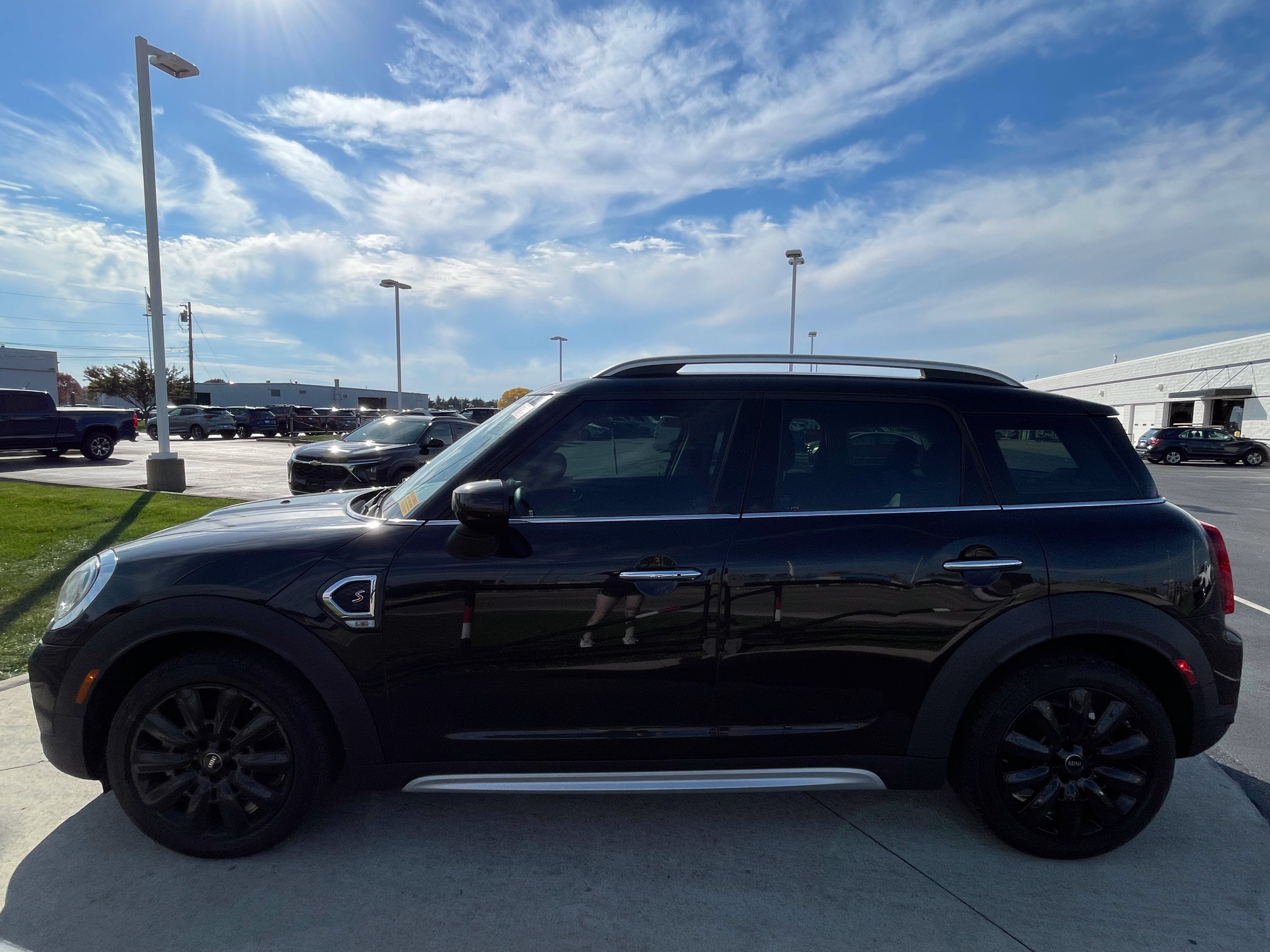 Used 2024 MINI Cooper Countryman S FWD image 4