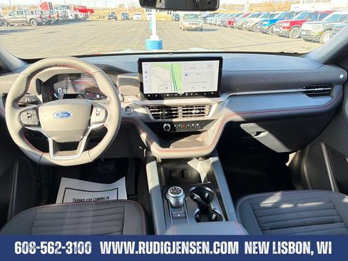 New 2026 Ford Explorer ST-Line w/ ST-Line Street Pack AWD/4WD image 12