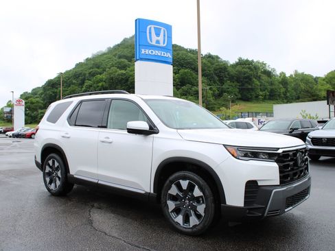 New 2026 Honda Pilot Elite image 6