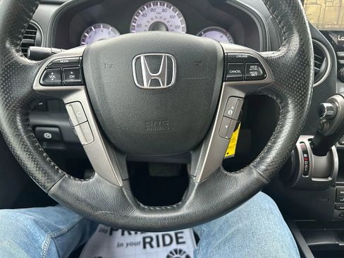 Used 2015 Honda Pilot Touring image 22
