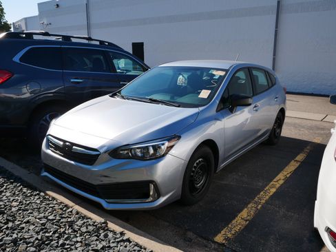 Used 2023 Subaru Impreza 2.0i AWD/4WD image 3