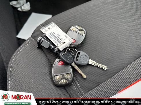 Used 2015 Chevrolet Traverse LT image 28