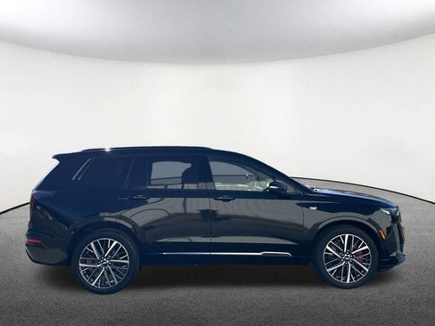 Certified 2023 Cadillac XT6 Sport w/ Platinum Package image 7
