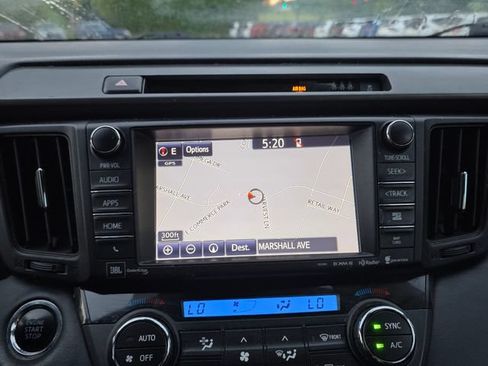 Used 2018 Toyota RAV4 SE w/ Power Extra Value Package AWD/4WD image 22