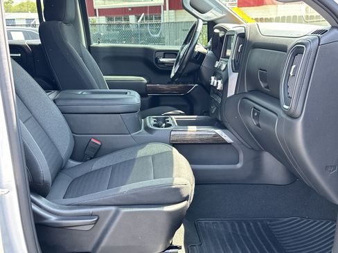 Used 2022 GMC Sierra 1500 Elevation w/ X31 Off-Road Package image 12