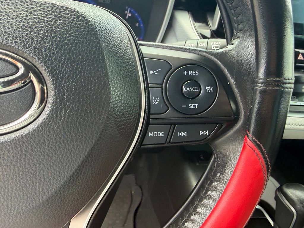 Used 2022 Toyota Corolla XSE FWD image 26