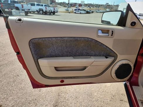 Used 2006 Ford Mustang Coupe image 18