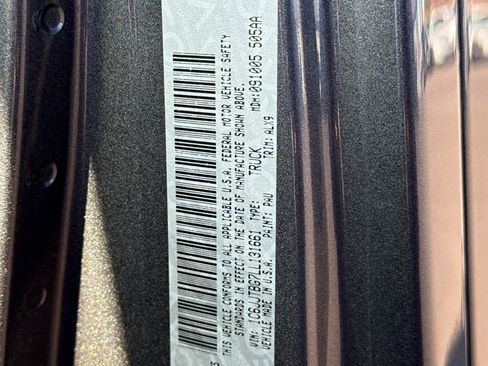 Used 2020 Jeep Gladiator Rubicon image 33