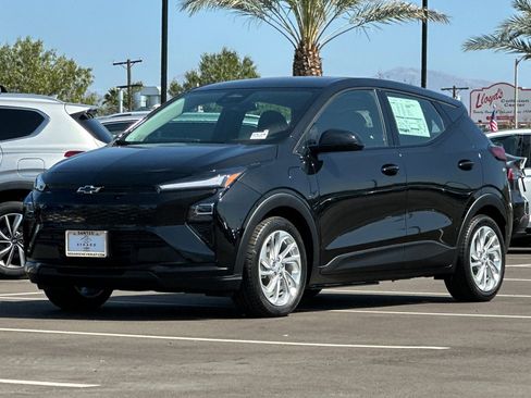 New 2027 Chevrolet Bolt LT w/ Comfort Package image 8