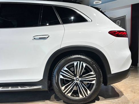Used 2023 Mercedes-Benz EQS 450+ SUV image 10