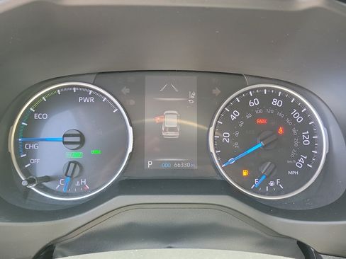 Used 2019 Toyota RAV4 XLE w/ Carpet Mat Package AWD/4WD image 20