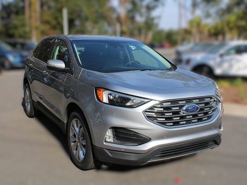 Used 2024 Ford Edge Titanium image 16