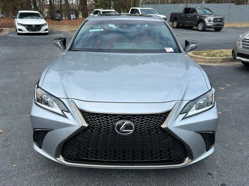 Certified 2022 Lexus ES 350 F Sport w/ Accessory Package image 3