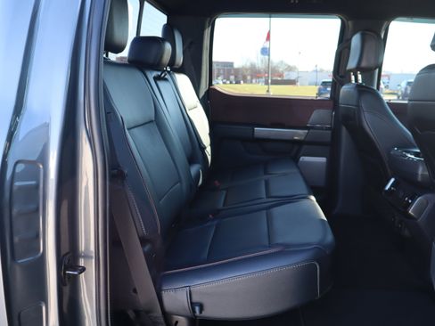 Used 2023 Ford F150 Lariat w/ Max Trailer Tow Package image 12