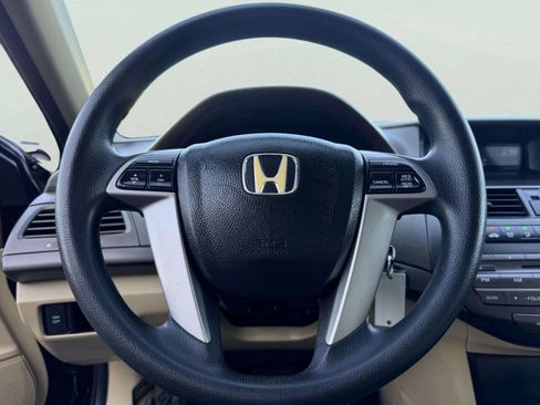 Used 2010 Honda Accord LX image 28