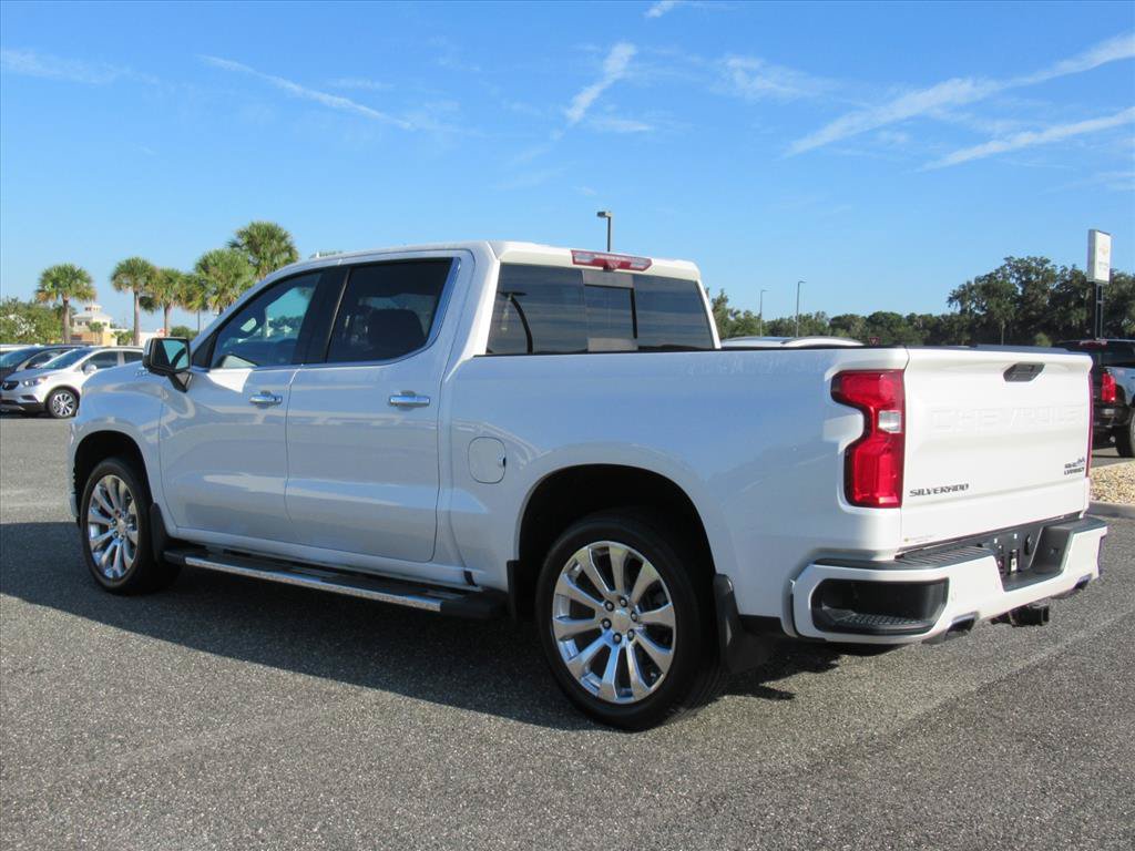 Used 2021 Chevrolet Silverado 1500 High Country w/ Technology Package AWD/4WD image 4