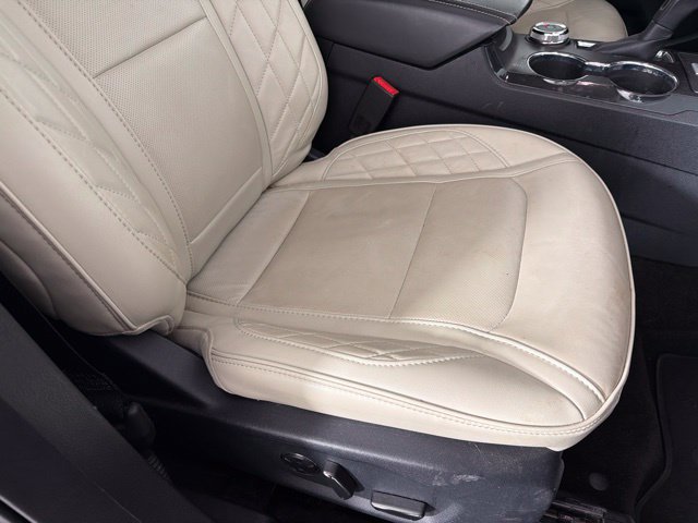 Used 2018 Ford Explorer Platinum AWD/4WD image 32