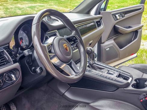 Used 2017 Porsche Macan S AWD/4WD image 45