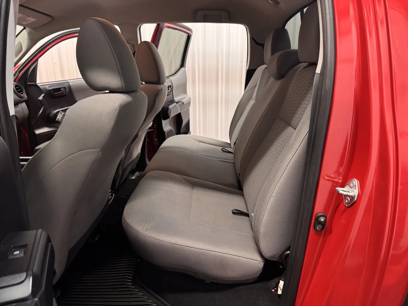 Used 2019 Toyota Tacoma SR w/ SR Convenience Package AWD/4WD image 36