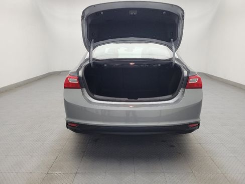 Used 2023 Chevrolet Malibu LS FWD image 29