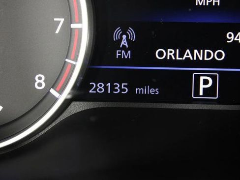 Certified 2023 Nissan Sentra SV FWD image 29