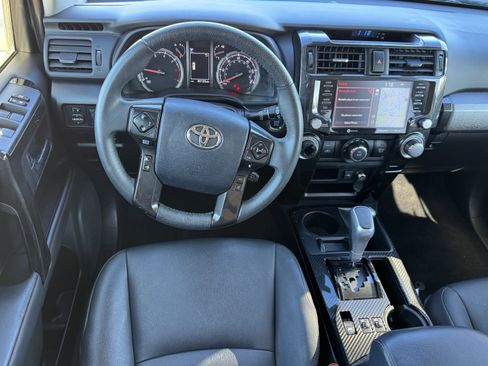 Used 2022 Toyota 4Runner TRD Off-Road Premium image 6