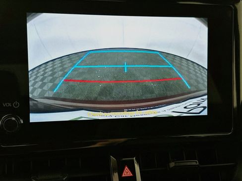 Used 2025 Toyota Corolla LE FWD image 23