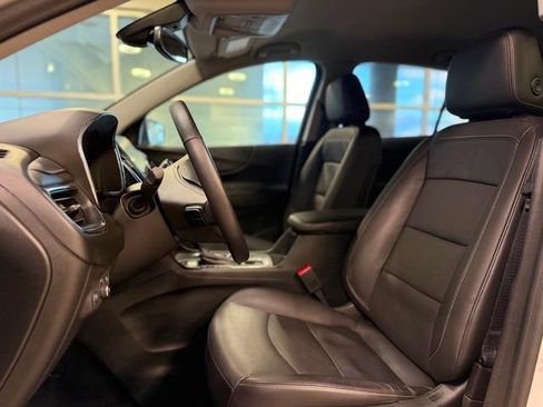 Used 2020 Chevrolet Equinox Premier w/ Premier Redline Edition image 21