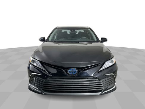 Used 2022 Toyota Camry XLE image 39