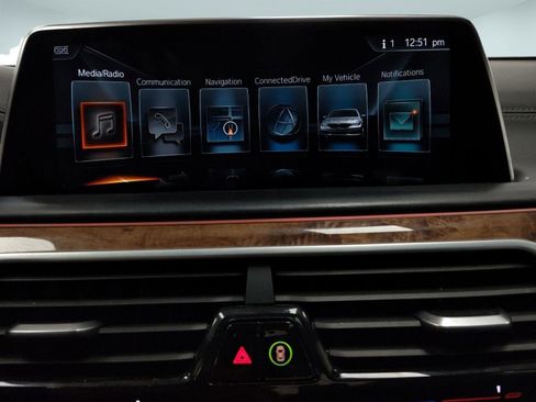 Used 2017 BMW 750i xDrive 750i xDrive image 20