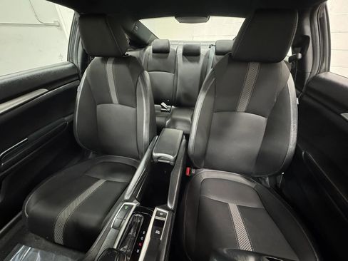 Used 2020 Honda Civic Sport image 25