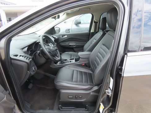 Used 2018 Ford Escape SEL FWD image 22