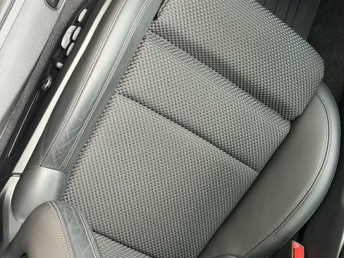 Used 2023 Porsche 911 Carrera T image 29