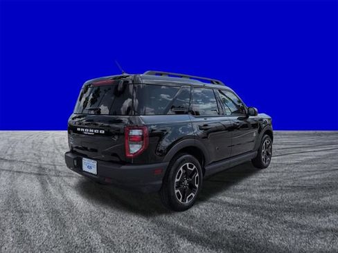 Certified 2023 Ford Bronco Sport Outer Banks w/ Tech Package AWD/4WD image 4